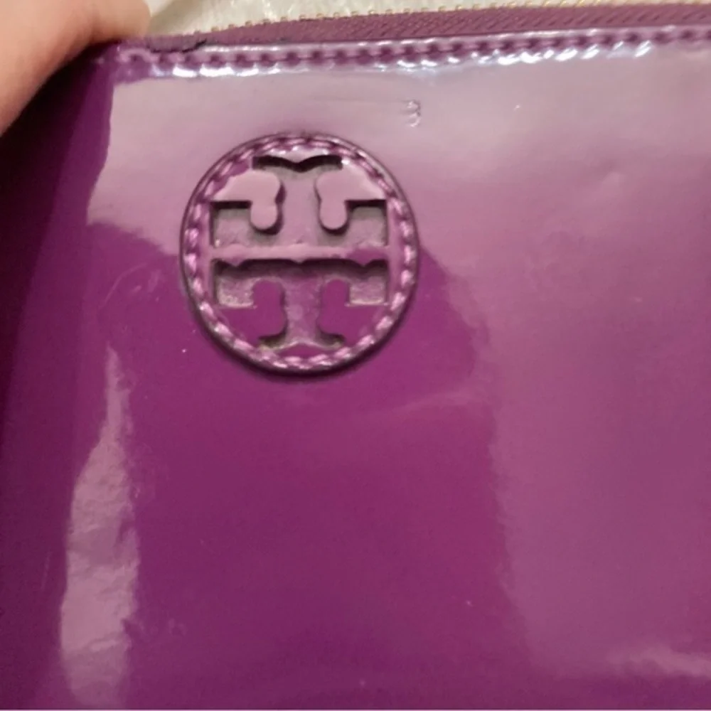 Tory Burch purple patent leather zipper clutch wallet